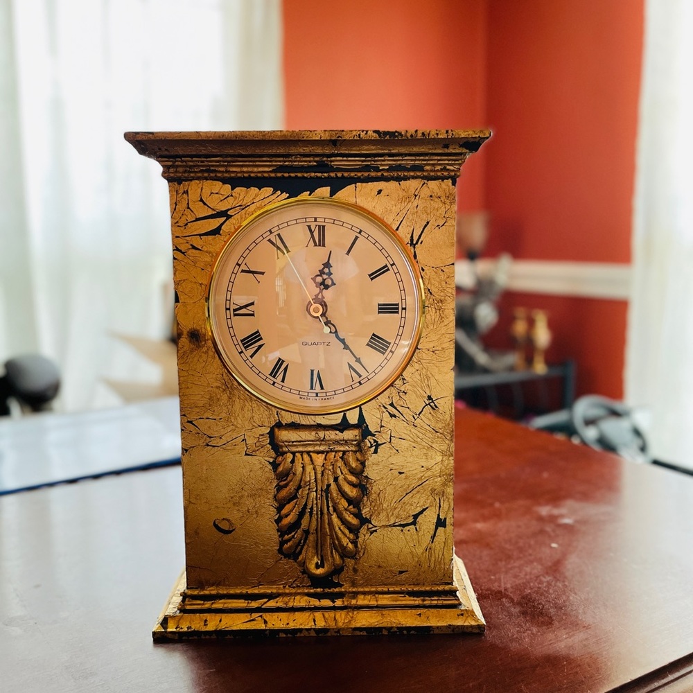 Vintage/antique/grandfather clock